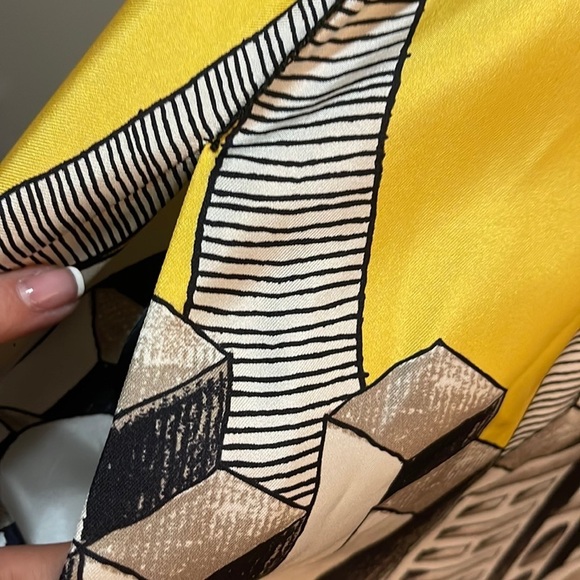 JC de Castelbajac Yellow Black Maxi Dress Camr Camera Act Print NWT - Picture 14 of 16